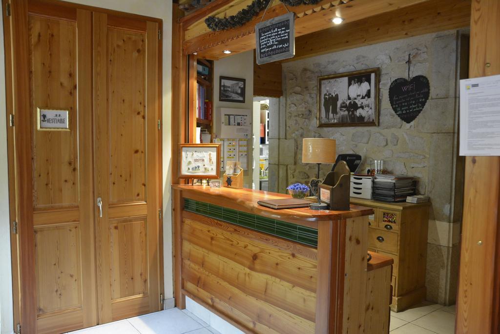 Hotel Du Col De La Machine Saint Jean en Royans Bagian luar foto