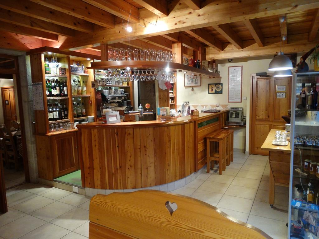 Hotel Du Col De La Machine Saint Jean en Royans Bagian luar foto