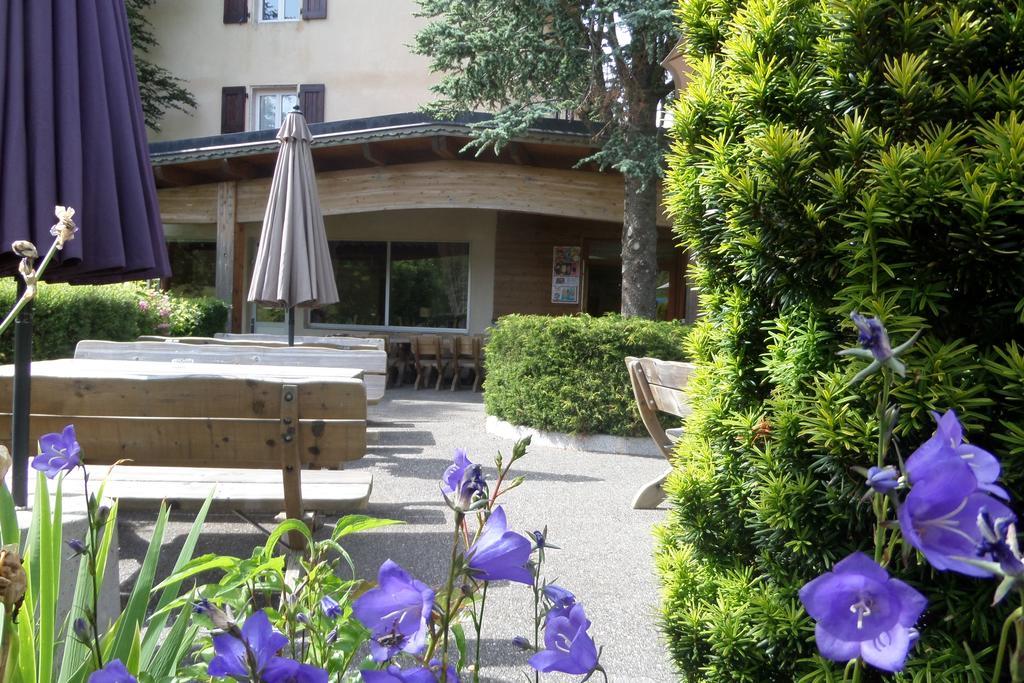Hotel Du Col De La Machine Saint Jean en Royans Bagian luar foto