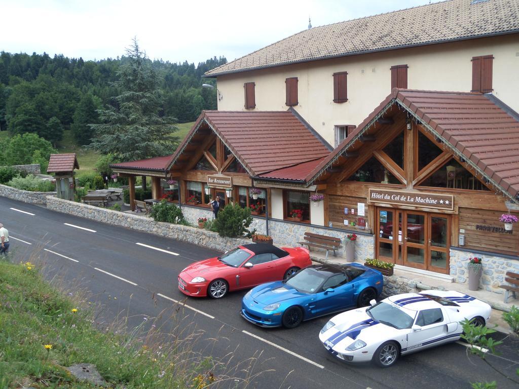 Hotel Du Col De La Machine Saint Jean en Royans Bagian luar foto